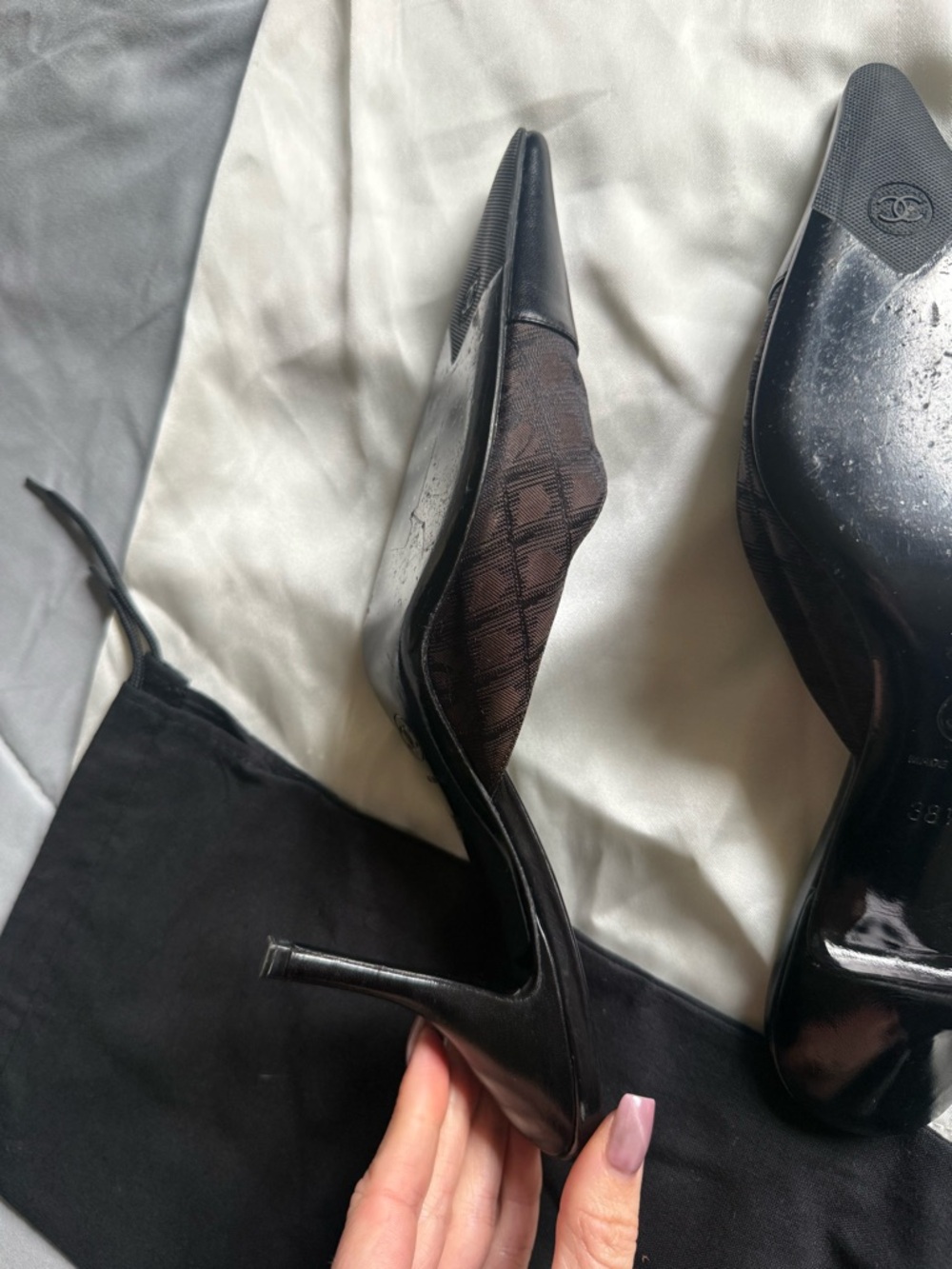 Vintage Chanel CC Logo Print Heeled Pointed-Toe Mules - Picture 10 of 12